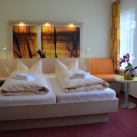 Hotel Im *